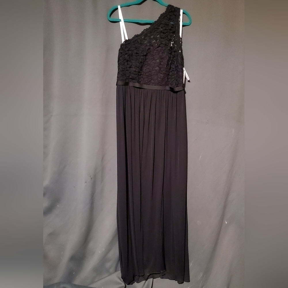 DAVIDS BRIDAL BLACK FORMAL MAXI DRESS NWT SIZE 14